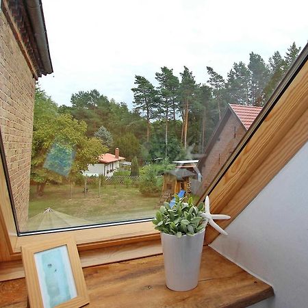 Ferienwohnung Im Forsthaus Am See Schwarz Exterior photo