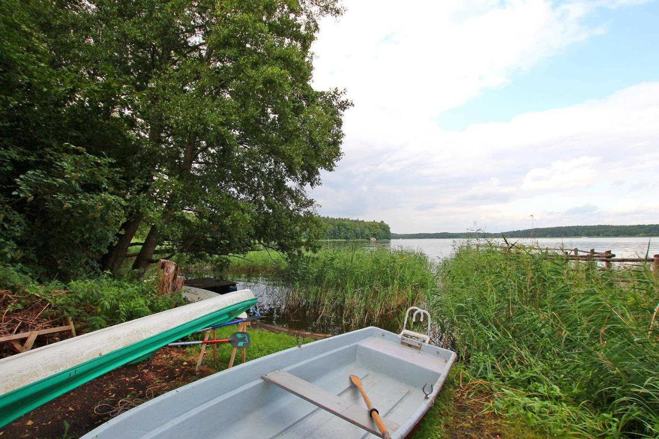 Ferienwohnung Im Forsthaus Am See Schwarz Exterior photo