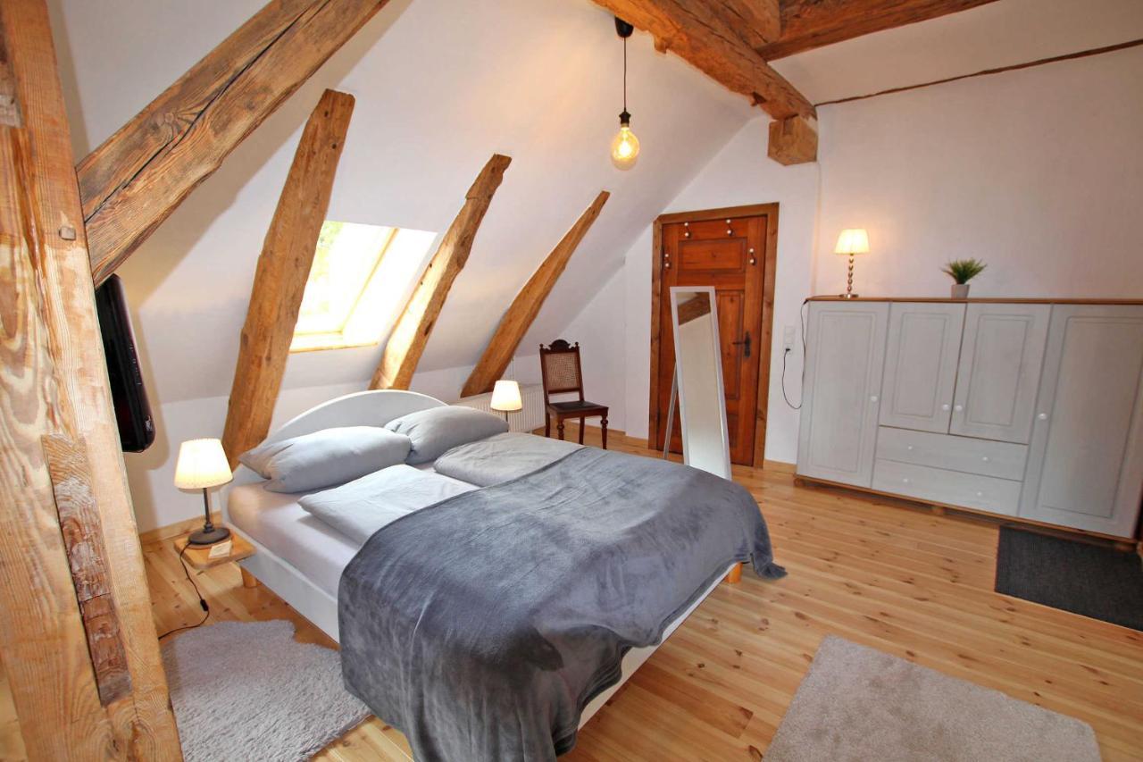 Ferienwohnung Im Forsthaus Am See Schwarz Exterior photo